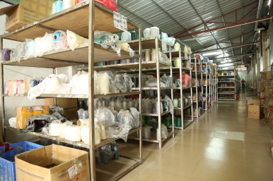 多重防護紗線倉庫